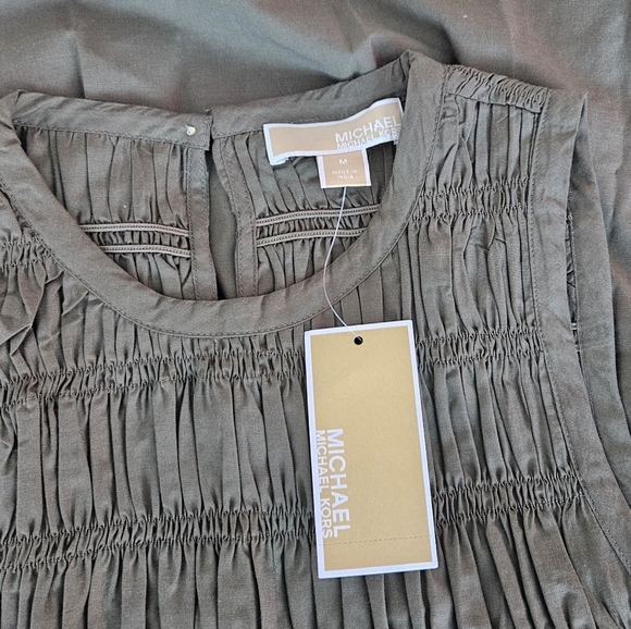 NWT Micheal Kors Smoked Shirred Olive Green Sleeveless Midi  Dress - Picture 2 of 10